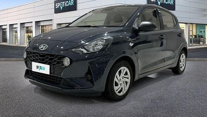 Używany Hyundai i10 Advanced 67 KM (49 kW) 2021 Czarny Hatchback