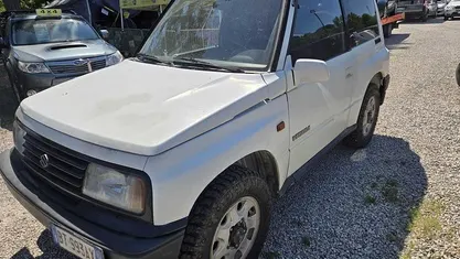 Usata Suzuki Vitara 77 CV (56 kW) 1991 SUV