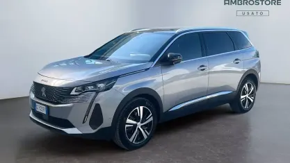 Usata Peugeot 5008 136 CV (100 kW) 2024 Grigio SUV