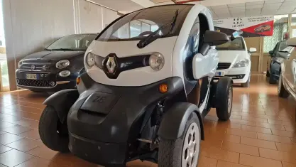 Usata Renault Twizy 12 kW (17 CV) 2016 Bianco Utilitaria