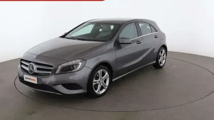 Usata Mercedes A180 110 CV (80 kW) 2015 Grigio Berlina
