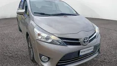 Usata 2014 Toyota Verso Active Monovolume | 11.800 € (Buon prezzo)