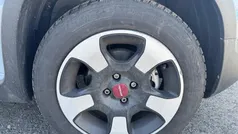 Grigio moda (pastello) Usata 2022 Fiat Panda Cross Cross Due volumi | 13.900 € (Buon prezzo)