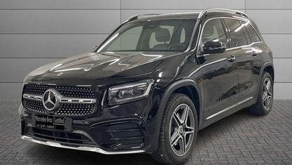 Käytetty Mercedes GLB200 AMG Line Premium Plus 150 HP (110 kW) 2025 Musta Katumaasturi