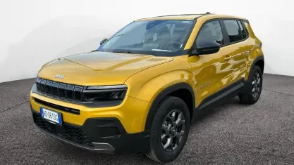 Nuova Jeep Avenger Longitude 101 CV (74 kW) 2026 Giallo SUV