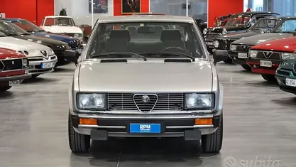 Usata Alfa Romeo Alfetta 131 CV (96 kW) 1983 Berlina