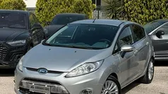 Grigio Usata 2008 Ford Fiesta Titanium Due volumi | 2800 € (Buon prezzo)