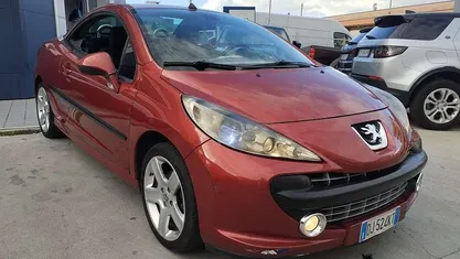 Bordo' Usata 2007 Peugeot 207 CC Cabrio | 5900 € (Molto cara)