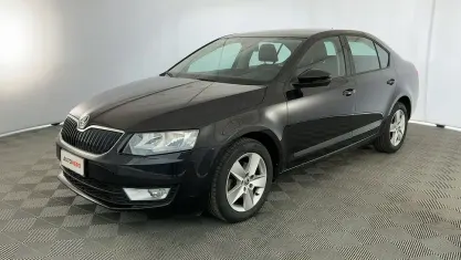 Usata Skoda Octavia Executive 110 CV (80 kW) 2015 Nero Station wagon