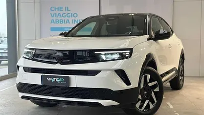 Usata Opel Mokka 131 CV (96 kW) 2025 Bianco SUV