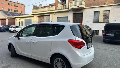 Usata Opel Meriva 120 CV (88 kW) 2013 Monovolume