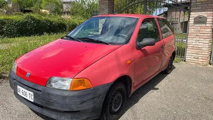 Usata Fiat Punto 54 CV (39 kW) 1997 Berlina