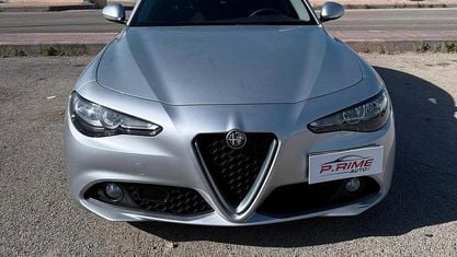 Gebraucht Alfa Romeo Giulia Super 150 PS (110 kW) 2017 Grau Limousine