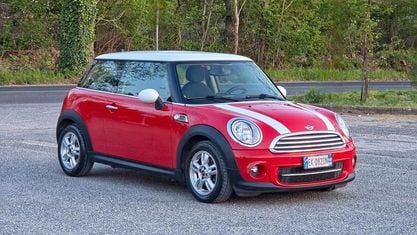 Usata Mini One D 111 CV (81 kW) 2011 Rosso Utilitaria