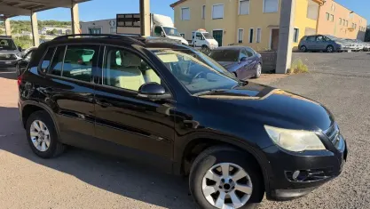 Usata VW Tiguan 140 CV (102 kW) 2009 Nero SUV