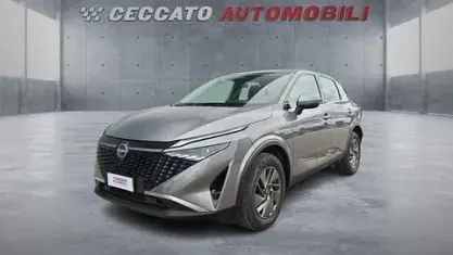 Usata Nissan Qashqai Acenta 140 CV (102 kW) 2025 Grigio SUV