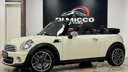 Usata Mini Cooper D Cabriolet 111 CV (81 kW) 2014 Cabrio