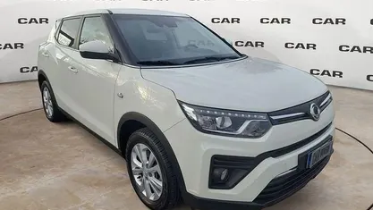 Usata SsangYong Tivoli 136 CV (100 kW) 2021 Bianco SUV