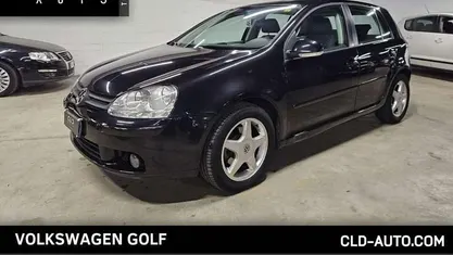 Nero Usata 2007 VW Golf Comfortline Tre volumi | 3800 € (Buon prezzo)