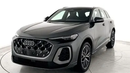Usata 2025 Audi Q5 S-Line SUV | 68.200 €