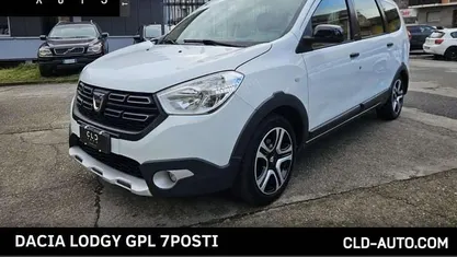 Usata 2018 Dacia Lodgy Stepway Monovolume | 7999 € (Ottimo prezzo)