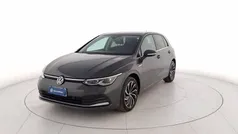 Grigio metallizzato Usata 2022 VW Golf VIII Style Tre volumi | 21.000 € (Ottimo prezzo)