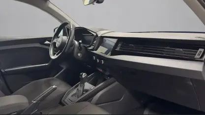 Usata Audi A1 Comfort 150 CV (110 kW) 2021 Blu / pastello SUV