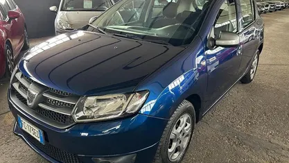 Blu Usata 2015 Dacia Sandero Lauréate Due volumi | 5900 € (Buon prezzo)
