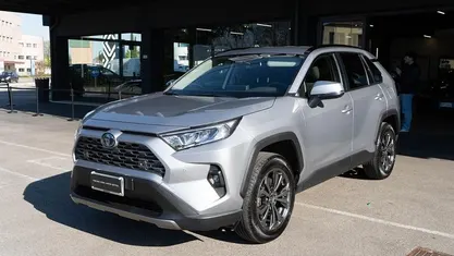 Usata Toyota RAV4 Hybrid Active 178 CV (130 kW) 2022 Grigio SUV