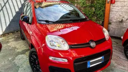 Usata Fiat Panda Dynamic 69 CV (50 kW) 2014 Rosso Utilitaria
