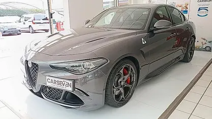 Usata 2021 Alfa Romeo Giulia Quadrifoglio Tre volumi | 70.000 €