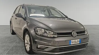 Usata VW Golf VII Business 116 CV (85 kW) 2019 Grigio Utilitaria
