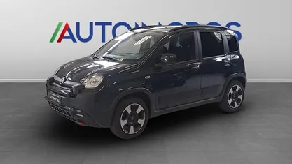 Verde Usata 2024 Fiat Panda Cross Cross Due volumi | 13.700 € (Buon prezzo)