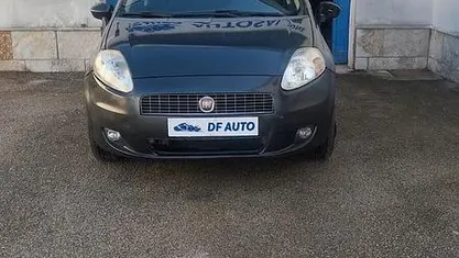Usata Fiat Grande Punto 65 CV (47 kW) 2009 Grigio Utilitaria