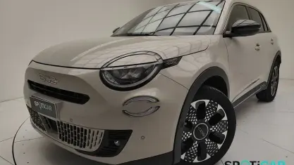 Usata Fiat 600 La Prima 110 CV (80 kW) 2025 Other SUV