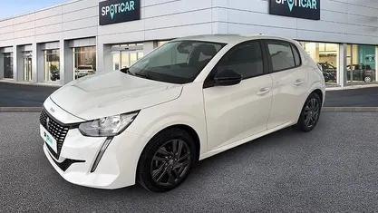 Bianco Usata 2022 Peugeot 208 Active Due volumi | 13.450 € (Buon prezzo)