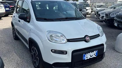 Usata Fiat Panda City Life 70 CV (51 kW) 2022 Bianco pastello Utilitaria