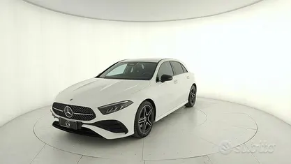 Bianco Usata 2024 Mercedes A200 Advanced Plus Tre volumi | 34.900 € (Buon prezzo)