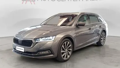 Usata Skoda Octavia Style 150 CV (110 kW) 2023 Grigio Station wagon