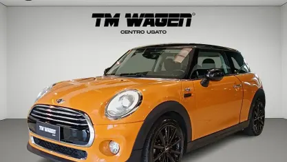 Usata Mini Cooper D Business 116 CV (85 kW) 2014 Giallo Utilitaria