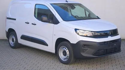 Usata Opel Combo S 102 CV (75 kW) 2025 Monovolume