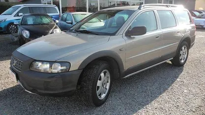 Usata Volvo XC70 163 CV (119 kW) 2002 Grigio Station wagon