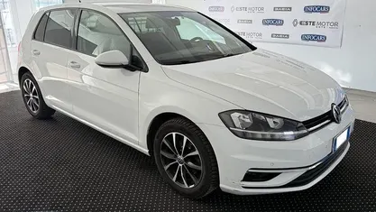 Usata VW Golf VII 90 CV (66 kW) 2017 Berlina