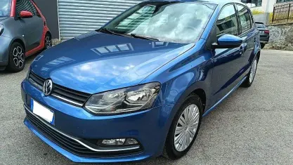 Usata VW Polo 75 CV (55 kW) 2014 Blu Berlina