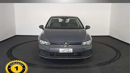 Usata VW Golf VIII Life 110 CV (80 kW) 2022 Grigio Berlina