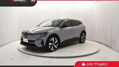 Usata Renault Megane E-Tech Techno 96 kW (131 CV) 2023 Grigio Berlina