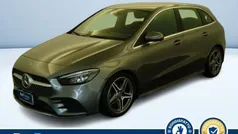 Grigio metallizzato Usata 2019 Mercedes B180 Premium Monovolume | 19.800 € (Buon prezzo)