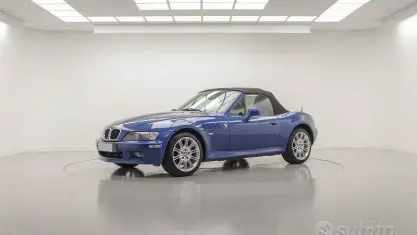 Usata BMW Z3 Efficient Dynamics 118 CV (86 kW) 2001 Blu Cabrio