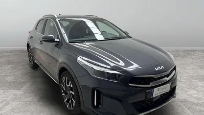 Grigio Usata 2024 Kia XCeed Style SUV | 23.900 € (Cara)
