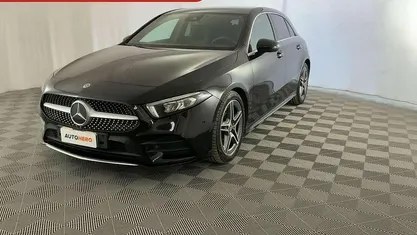 Nero Usata 2019 Mercedes A180 Premium Tre volumi | 21.399 € (Buon prezzo)